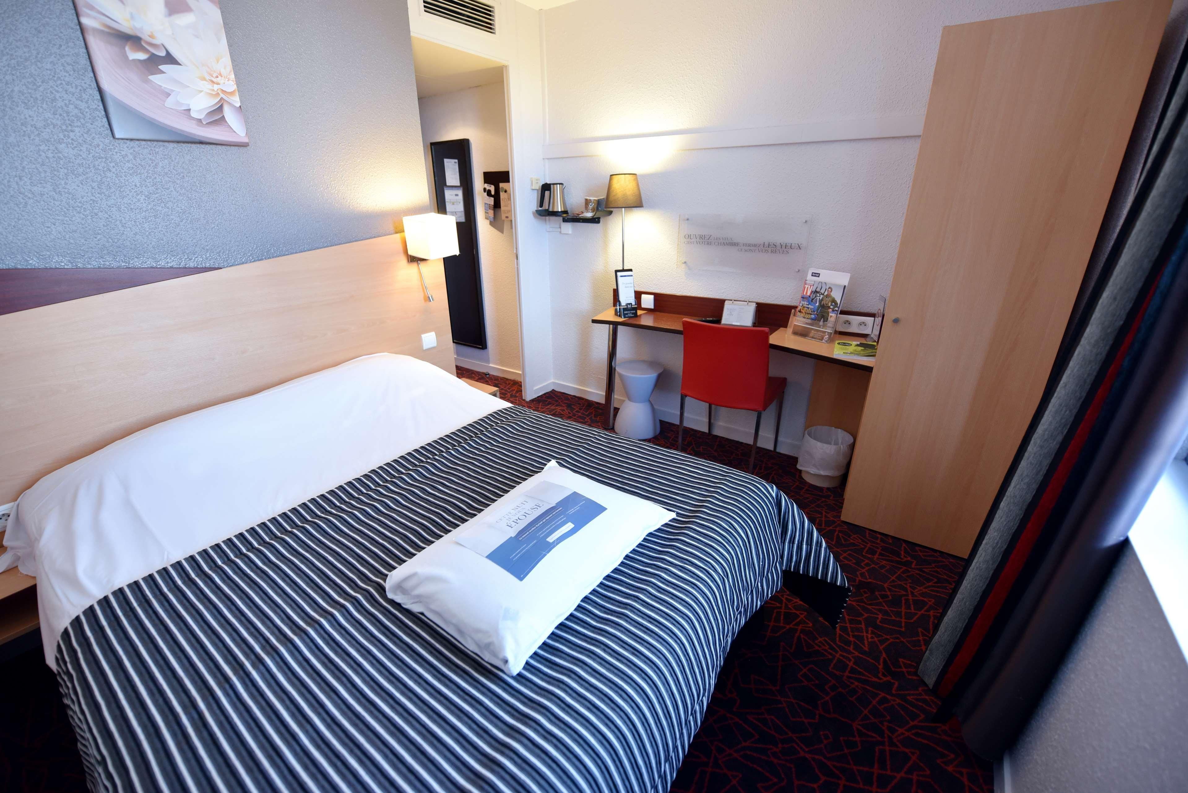 Kyriad Hotel Dijon Gare מראה חיצוני תמונה