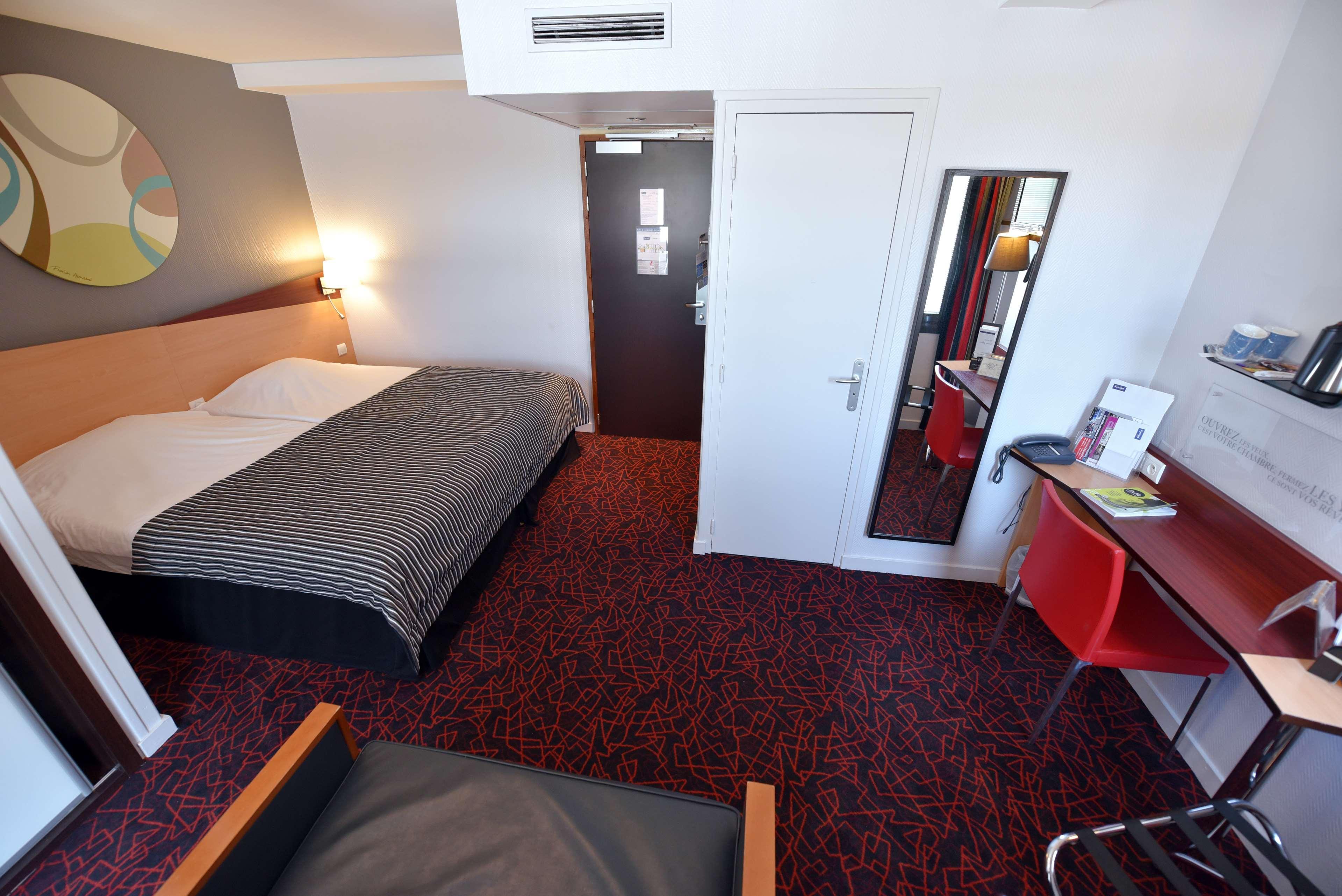 Kyriad Hotel Dijon Gare מראה חיצוני תמונה