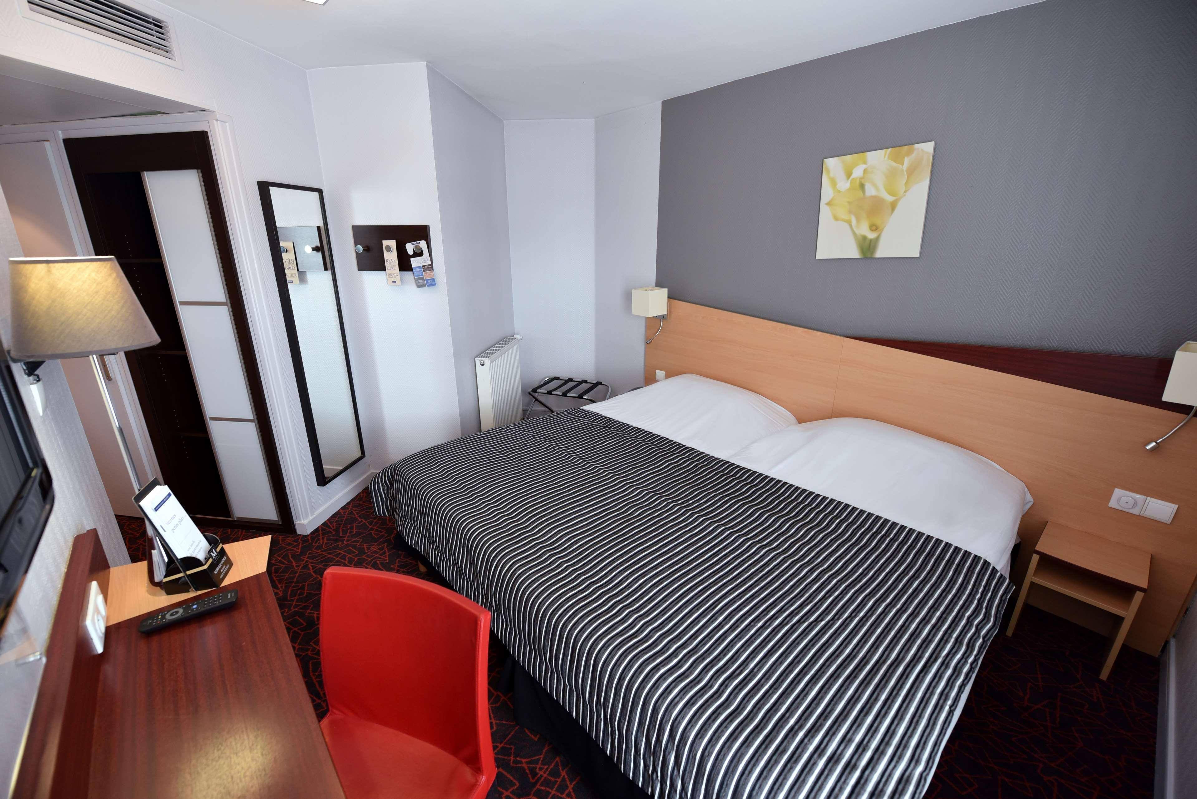Kyriad Hotel Dijon Gare מראה חיצוני תמונה