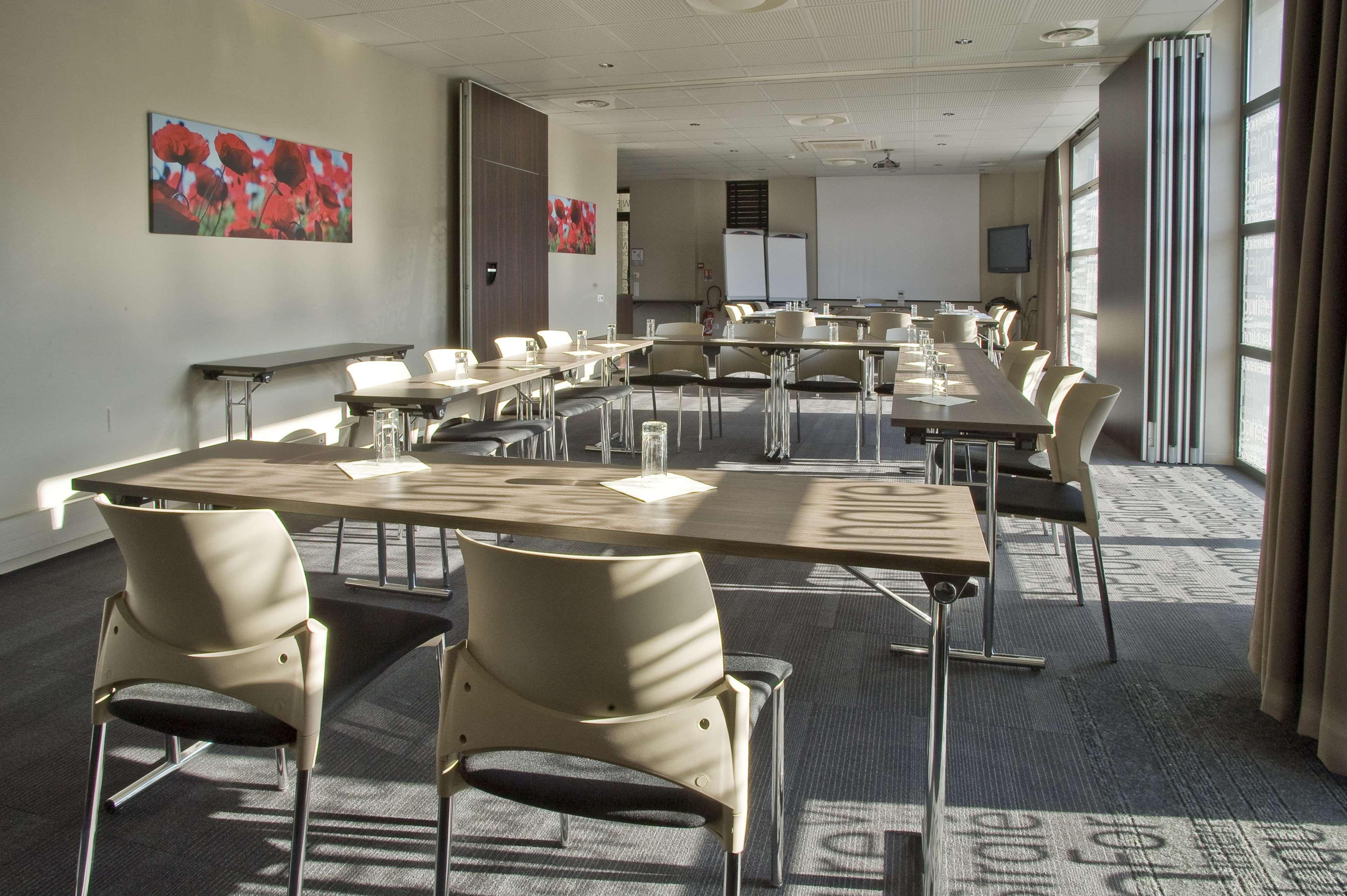 Kyriad Hotel Dijon Gare מראה חיצוני תמונה