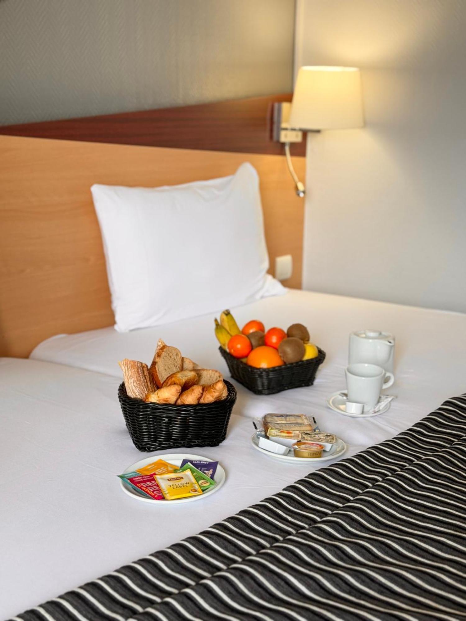 Kyriad Hotel Dijon Gare מראה חיצוני תמונה