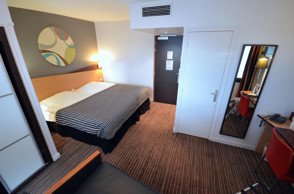 Kyriad Hotel Dijon Gare מראה חיצוני תמונה